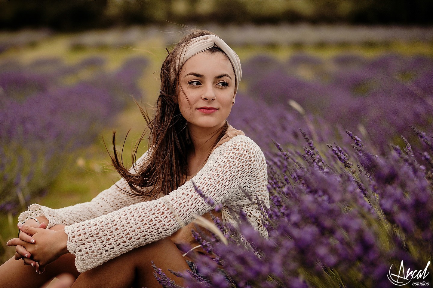 071-cata-succio-book-quincean-era-en-el-vivero-de-nora-fotos-en-campo-de-lavanda-domaine-de-puberclair-y-nebula-vin-edos-a-123791