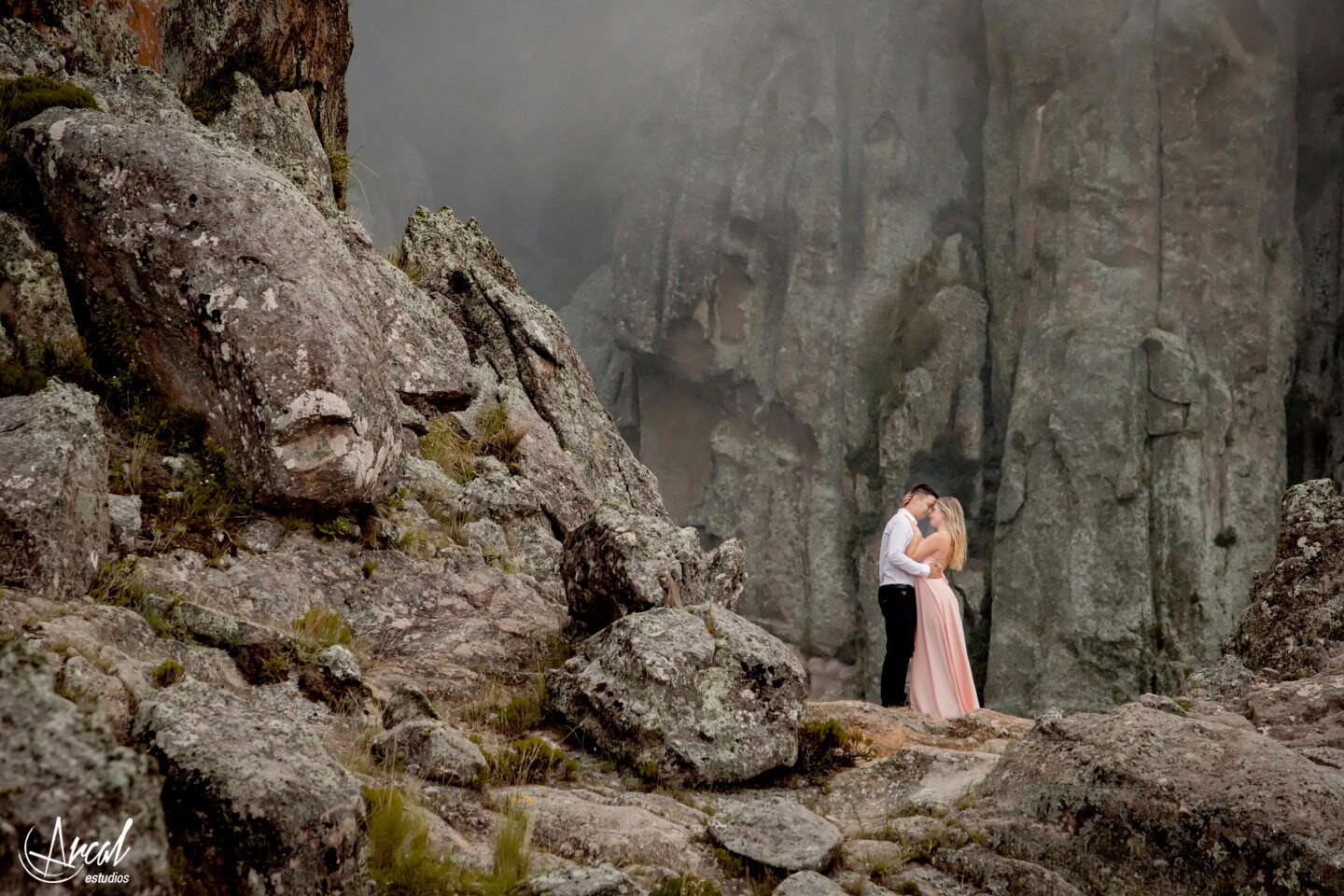 072-samira-y-nicola-s-preboda-en-los-gigantes-provincia-de-co-rdoba-arcal-estudios-157602-O